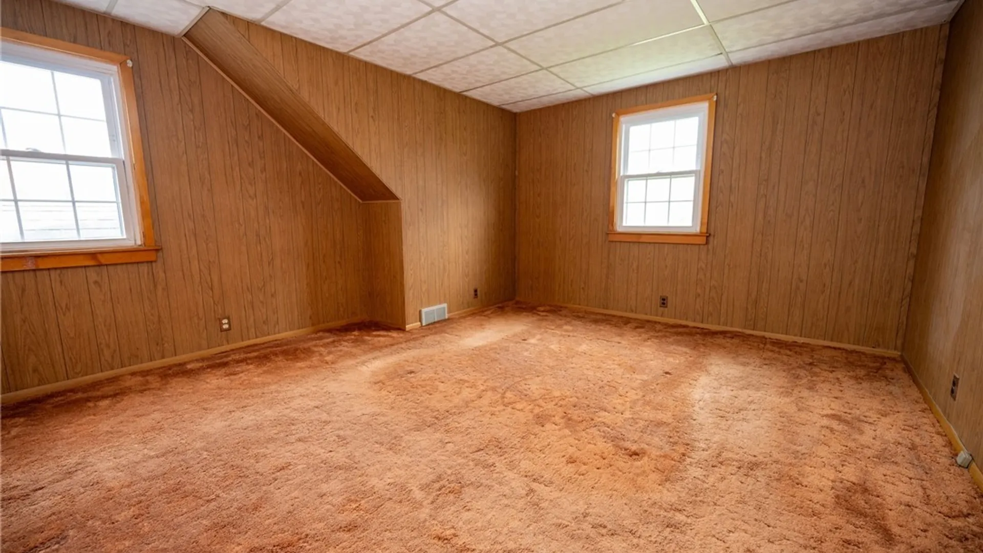 Property at 40 Woodmar Terrace, West Seneca, NY 14224 24