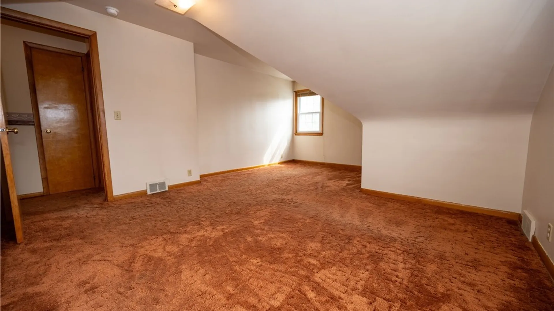 Property at 40 Woodmar Terrace, West Seneca, NY 14224 31