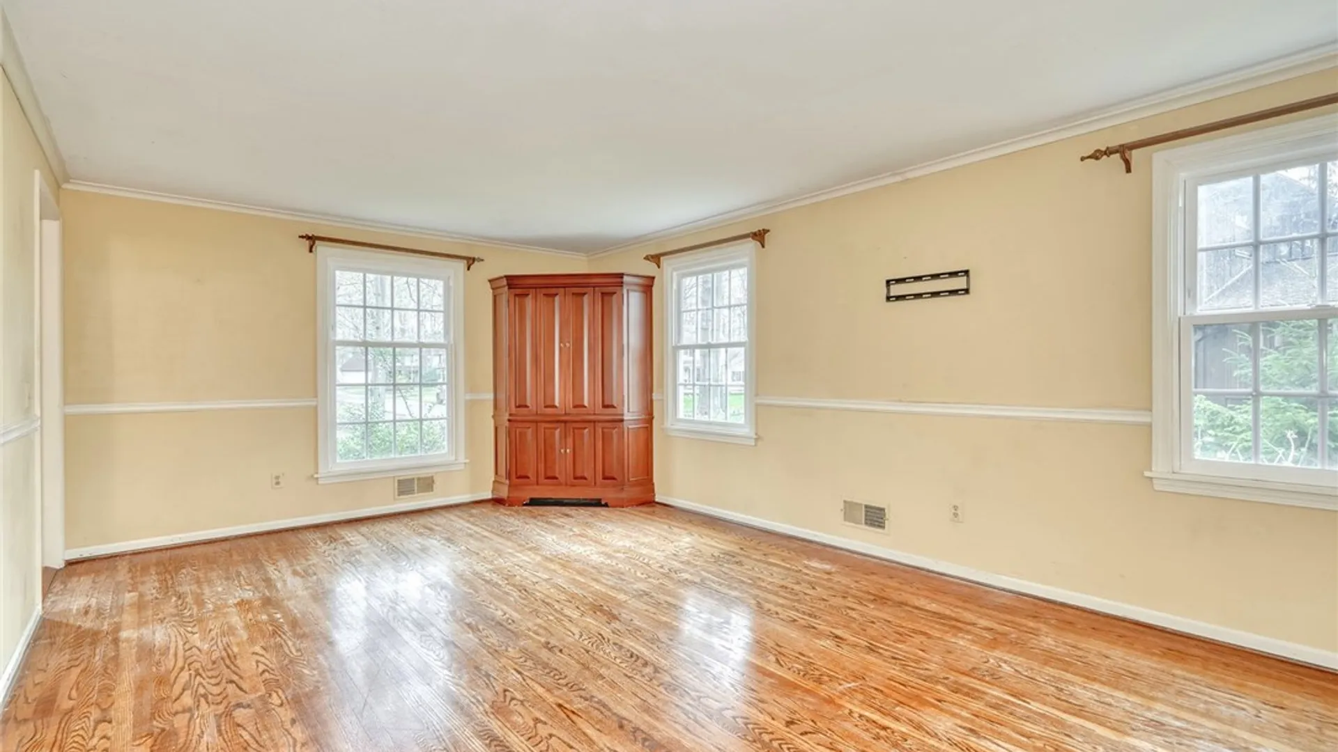 Property at 764 Hightower Way, Webster, NY 14580 16