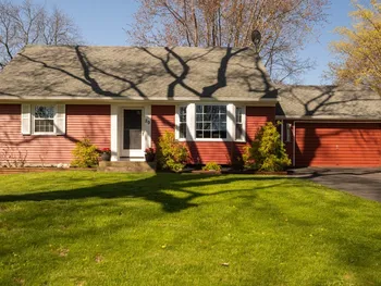 Property at 29 Sandalwood Dr, Greece, NY 14616