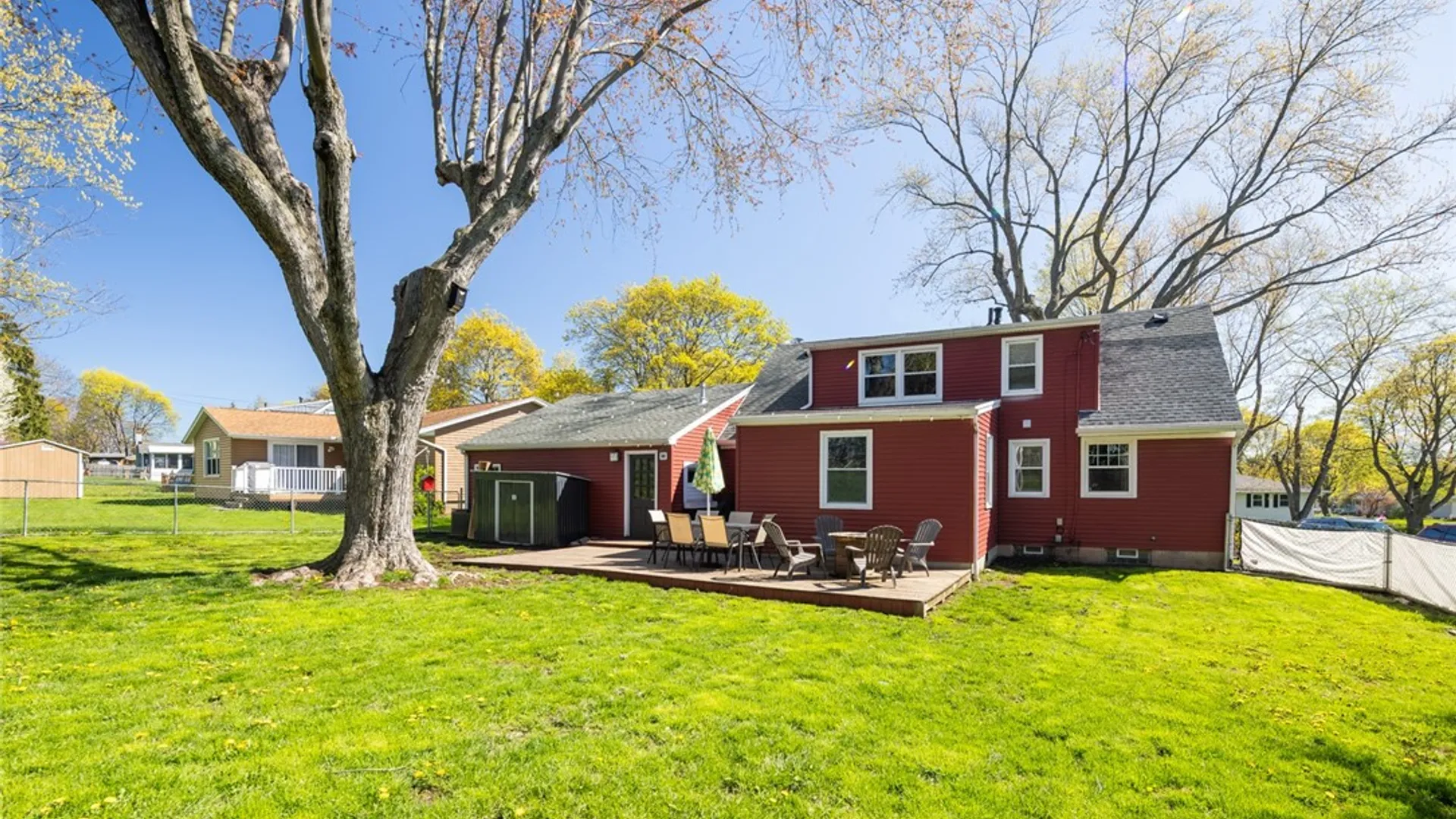 Property at 29 Sandalwood Dr, Greece, NY 14616 33