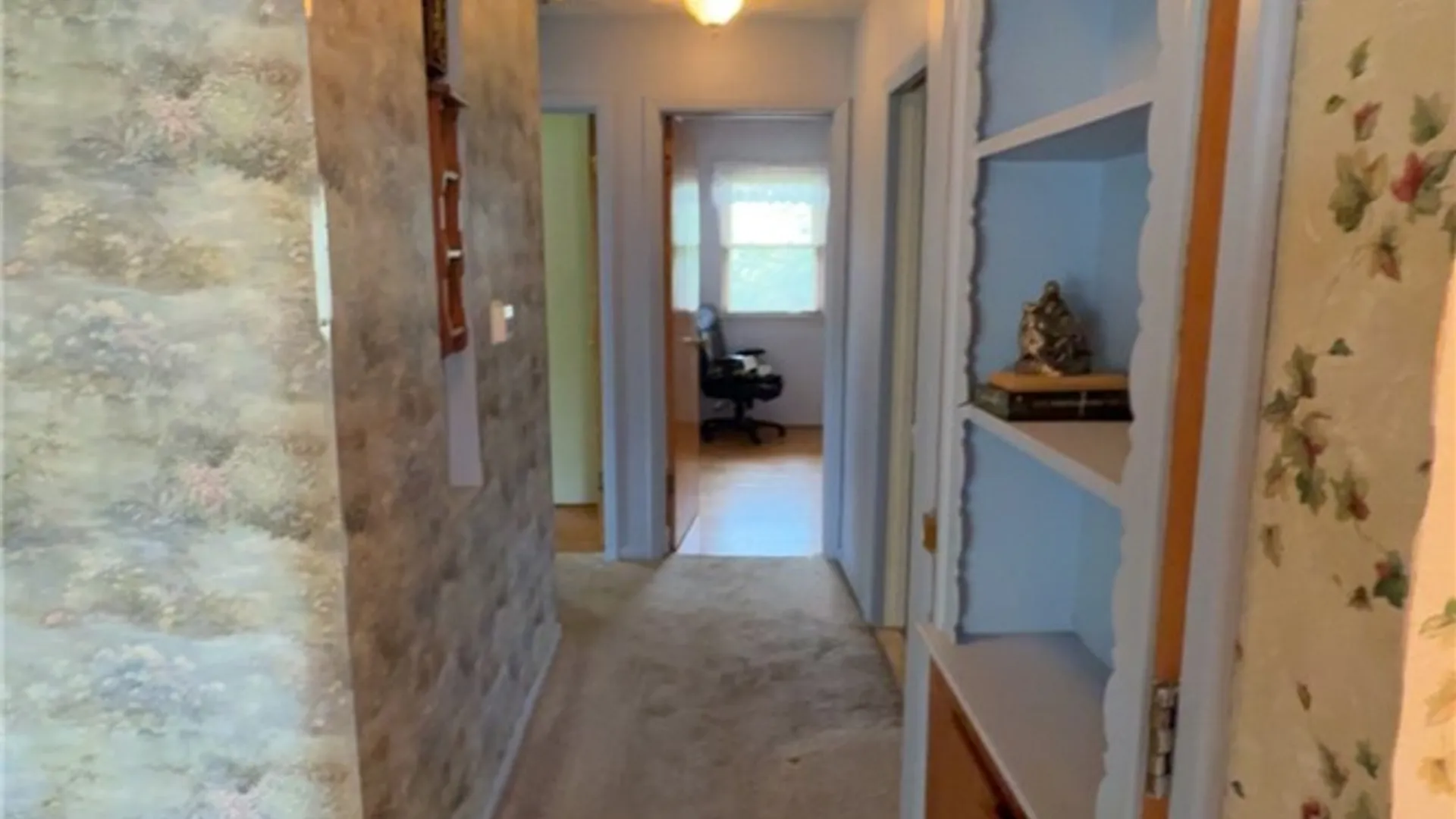 Property at 37 Ridge Port Circle, Irondequoit, NY 14617 13