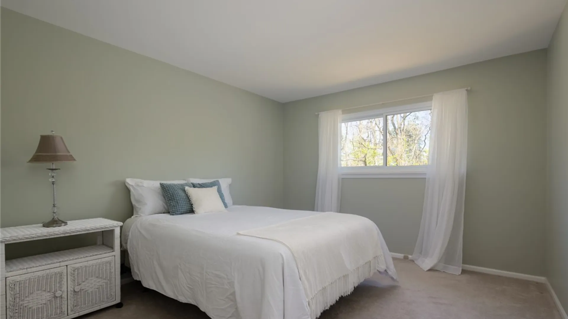 Property at 151 New Wickham Drive, Penfield, NY 14526 24