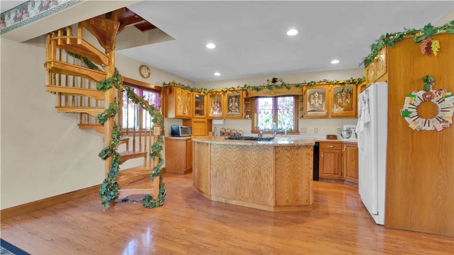 Property at 7607 County Route 14, Bath, NY 14810 15