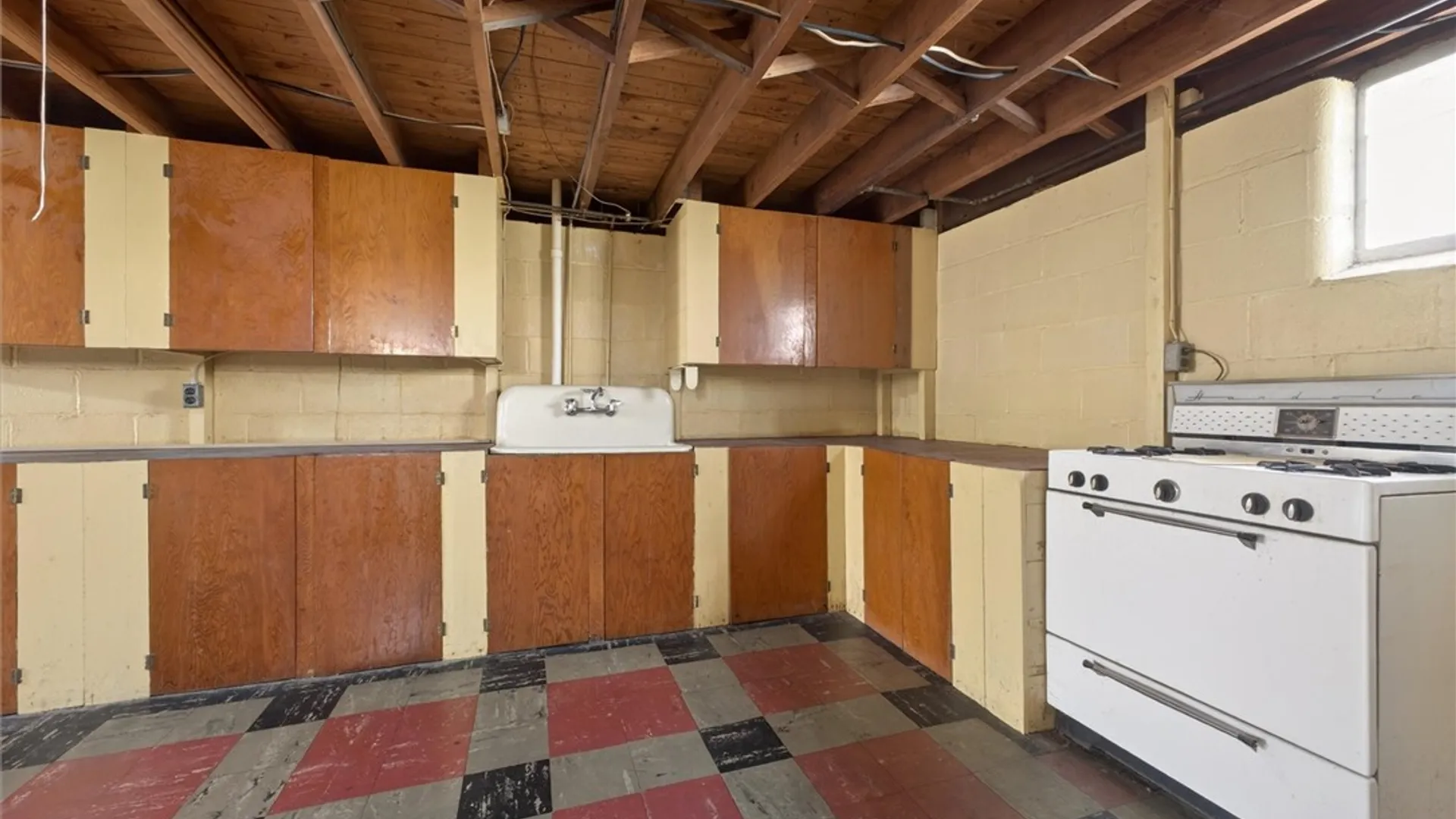 Property at 45 Longcroft Road, Irondequoit, NY 14609 34