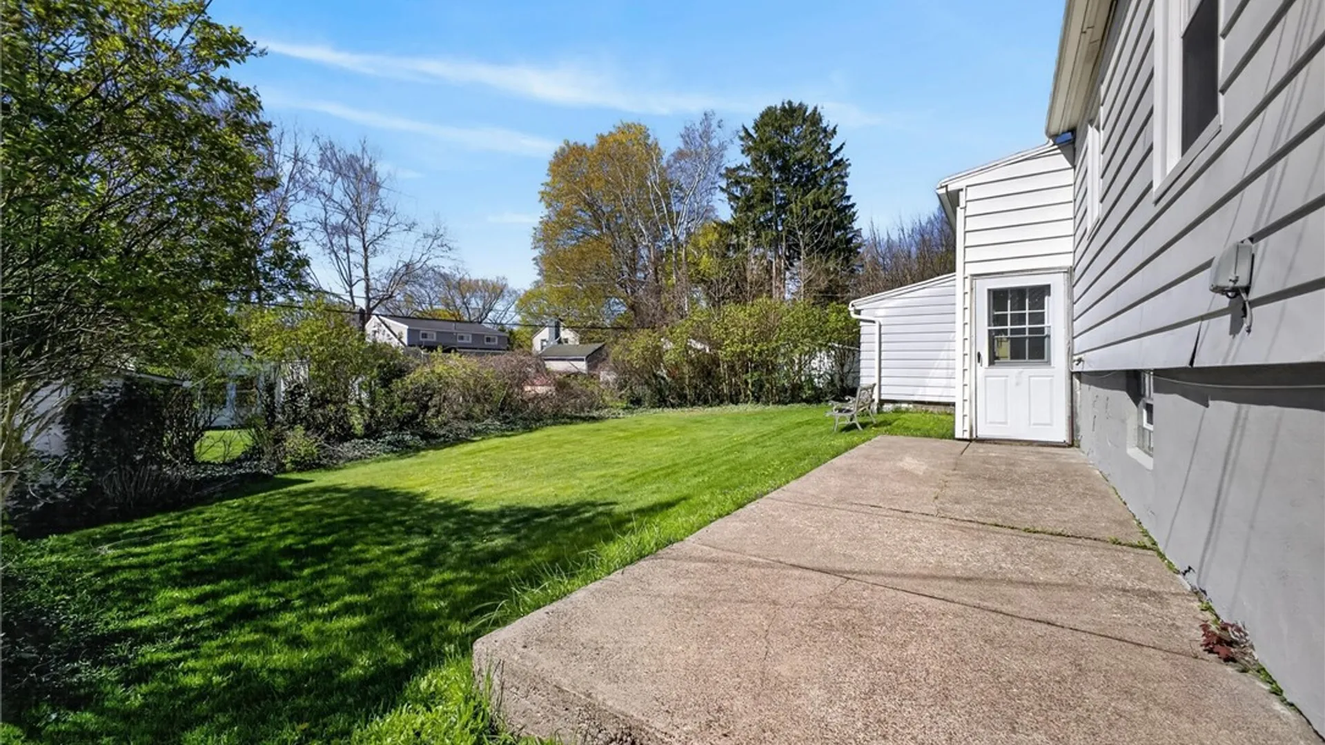 Property at 45 Longcroft Road, Irondequoit, NY 14609 7