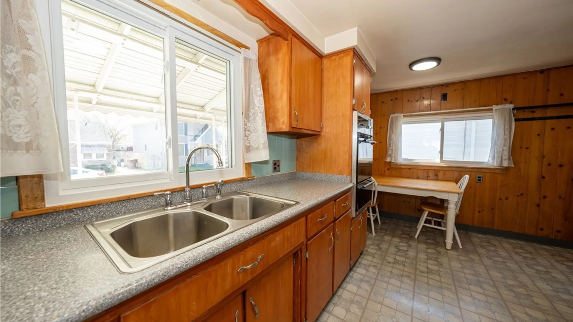 Property at 252 Roland Street, Cheektowaga, NY 14212 10