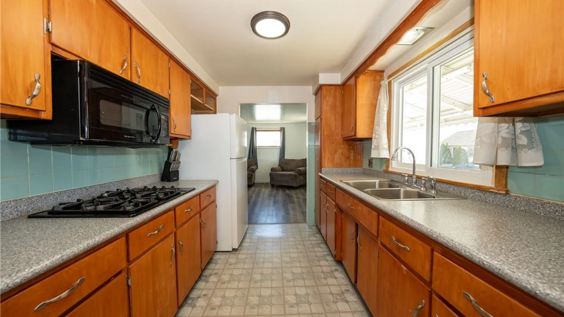 Property at 252 Roland Street, Cheektowaga, NY 14212 15