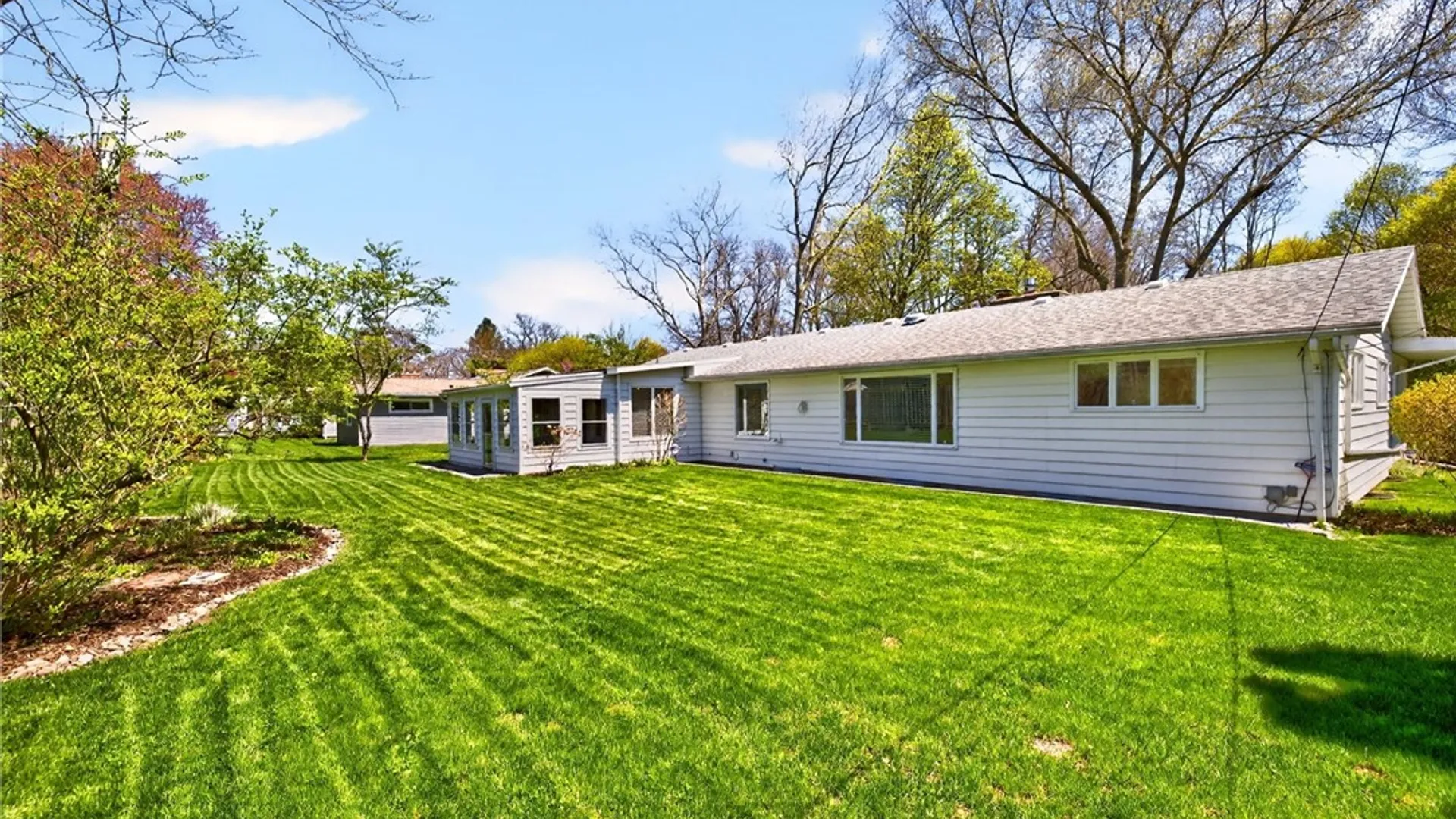 Property at 755 Corwin Rd, Brighton, NY 14610 41