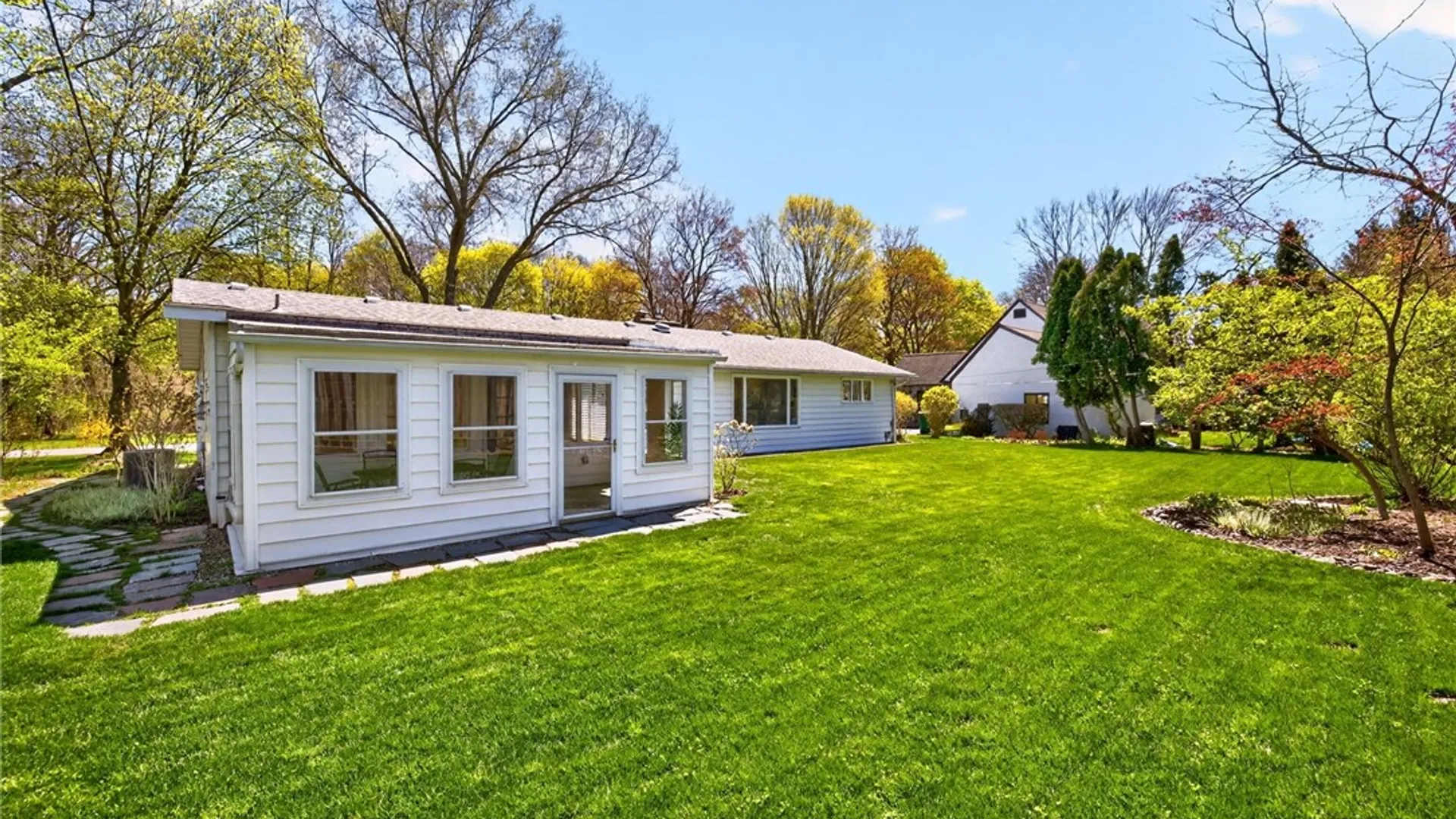 Property at 755 Corwin Rd, Brighton, NY 14610 42