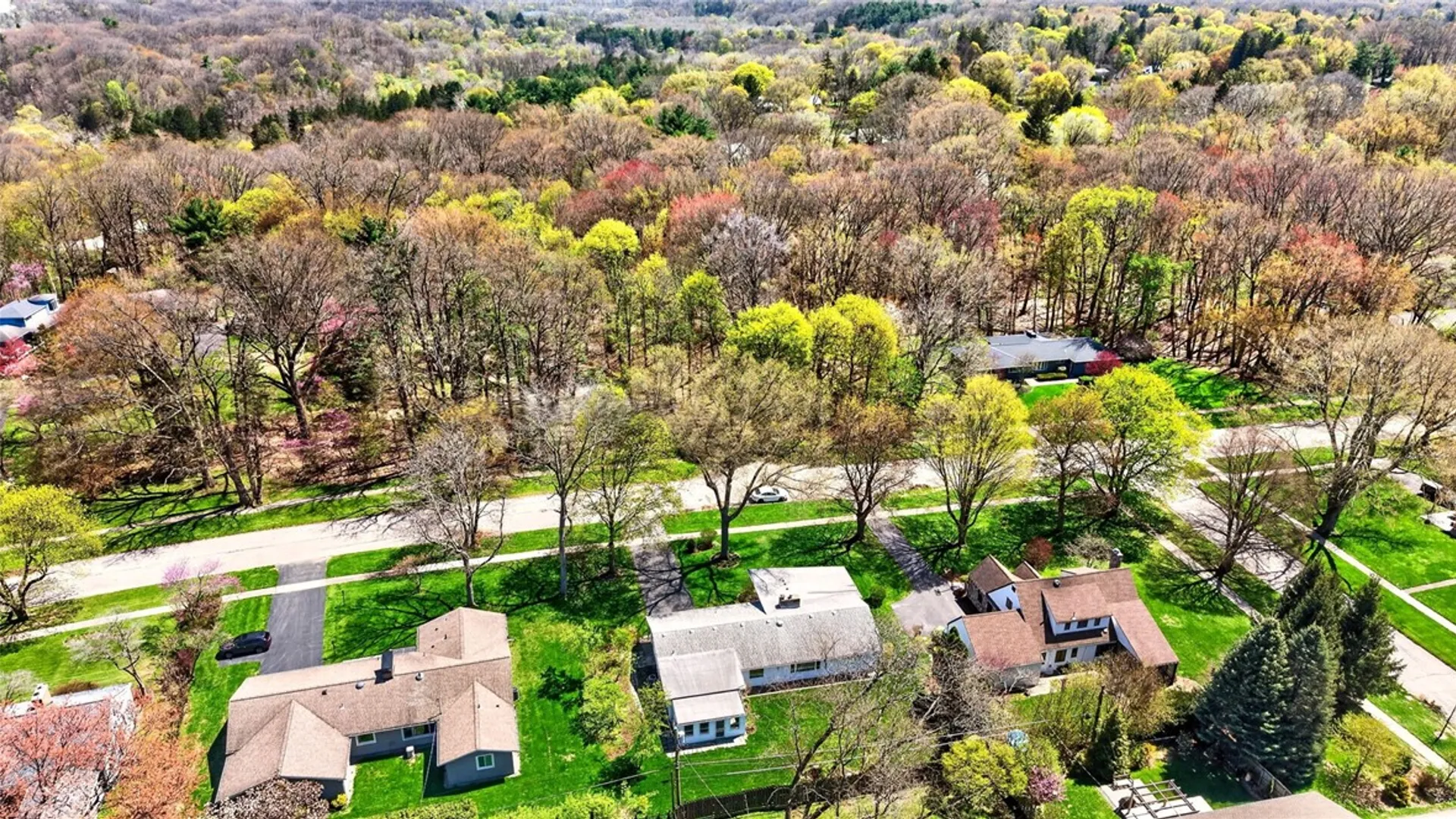 Property at 755 Corwin Rd, Brighton, NY 14610 45