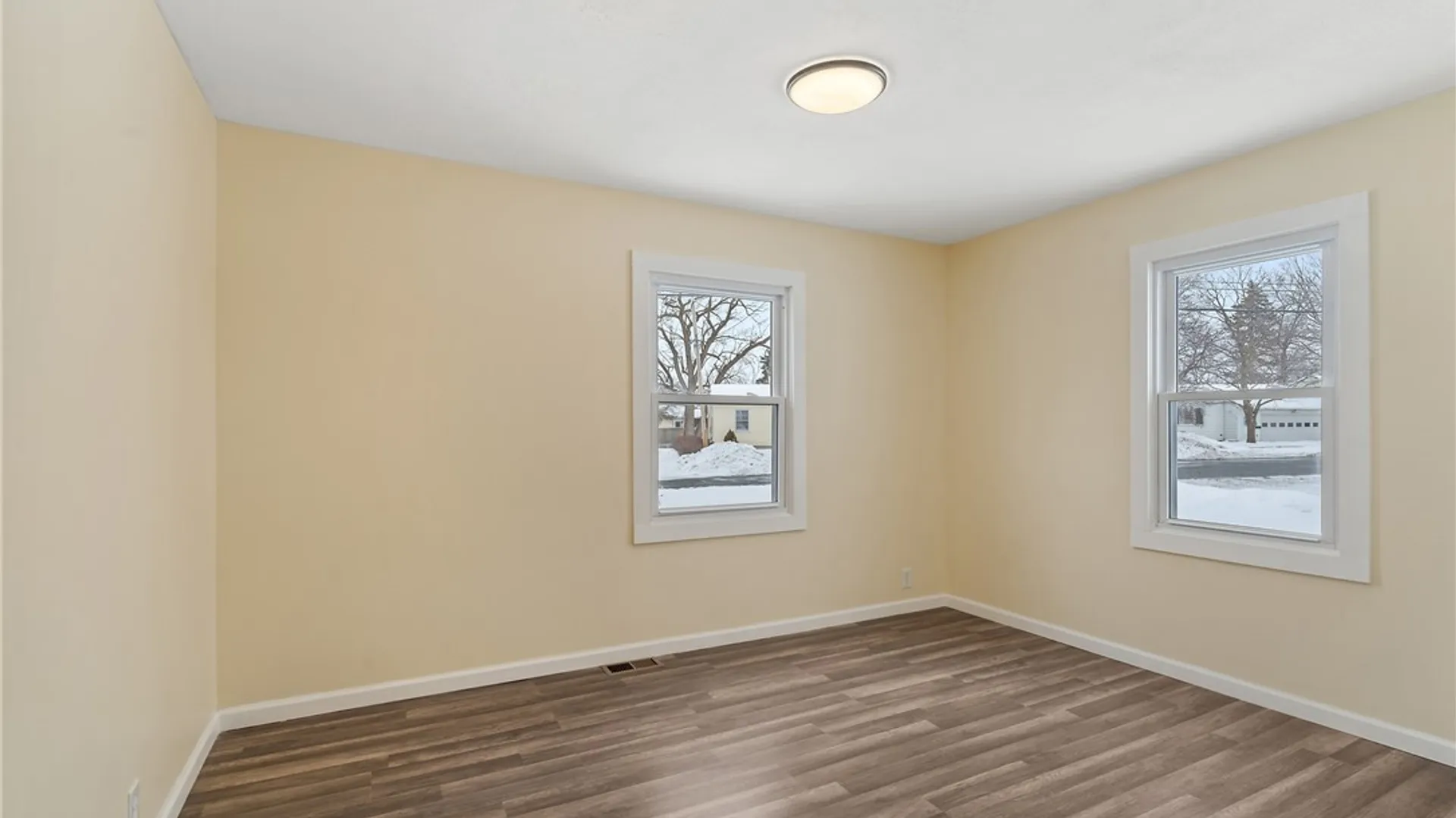 Property at 429 Beechwood Avenue, Salina, NY 13088 12