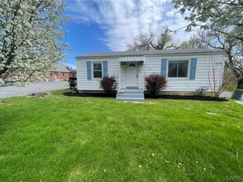 Property at 429 Beechwood Avenue, Salina, NY 13088