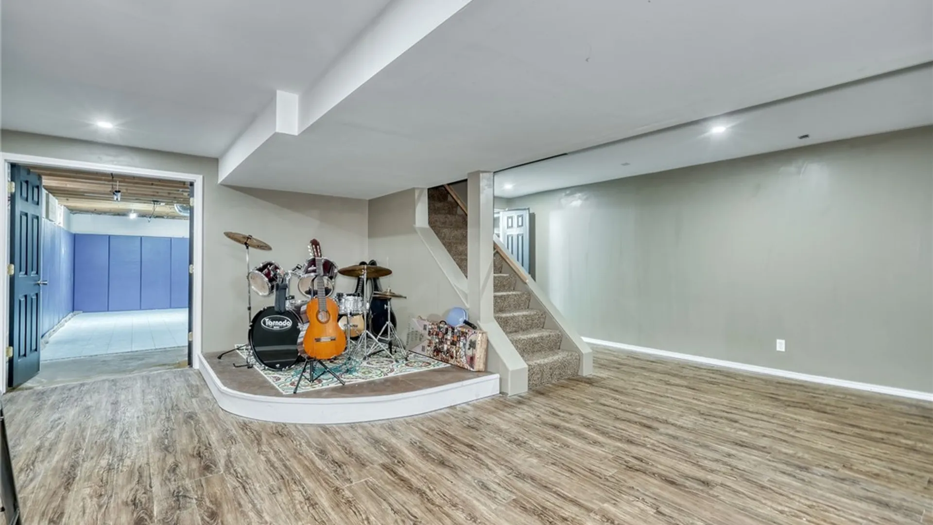 Property at 100 Rumford Road, Greece, NY 14626 36