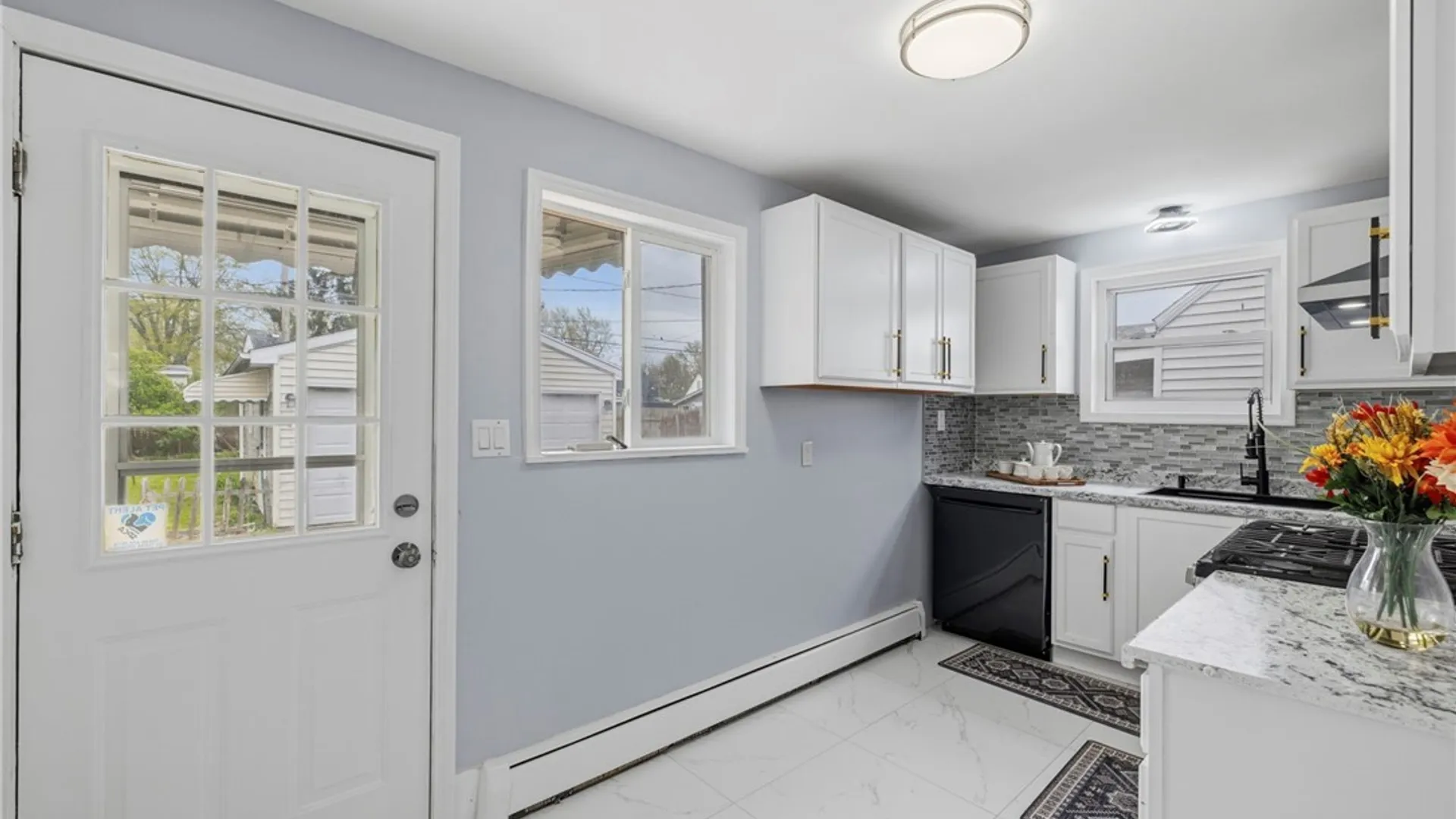 Property at 91 Oehman Boulevard, Cheektowaga, NY 14225 14