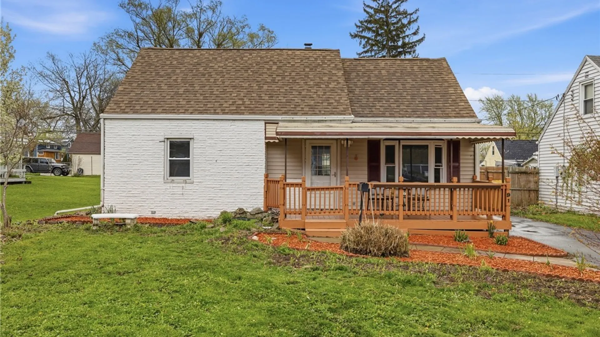 Property at 91 Oehman Boulevard, Cheektowaga, NY 14225 2
