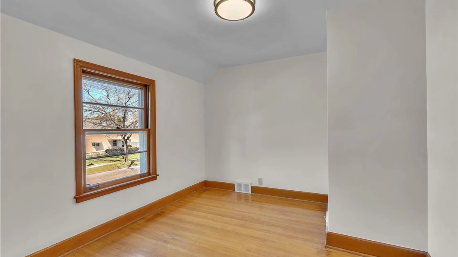 Property at 2947 Porter Road, Niagara Falls, NY 14305 23
