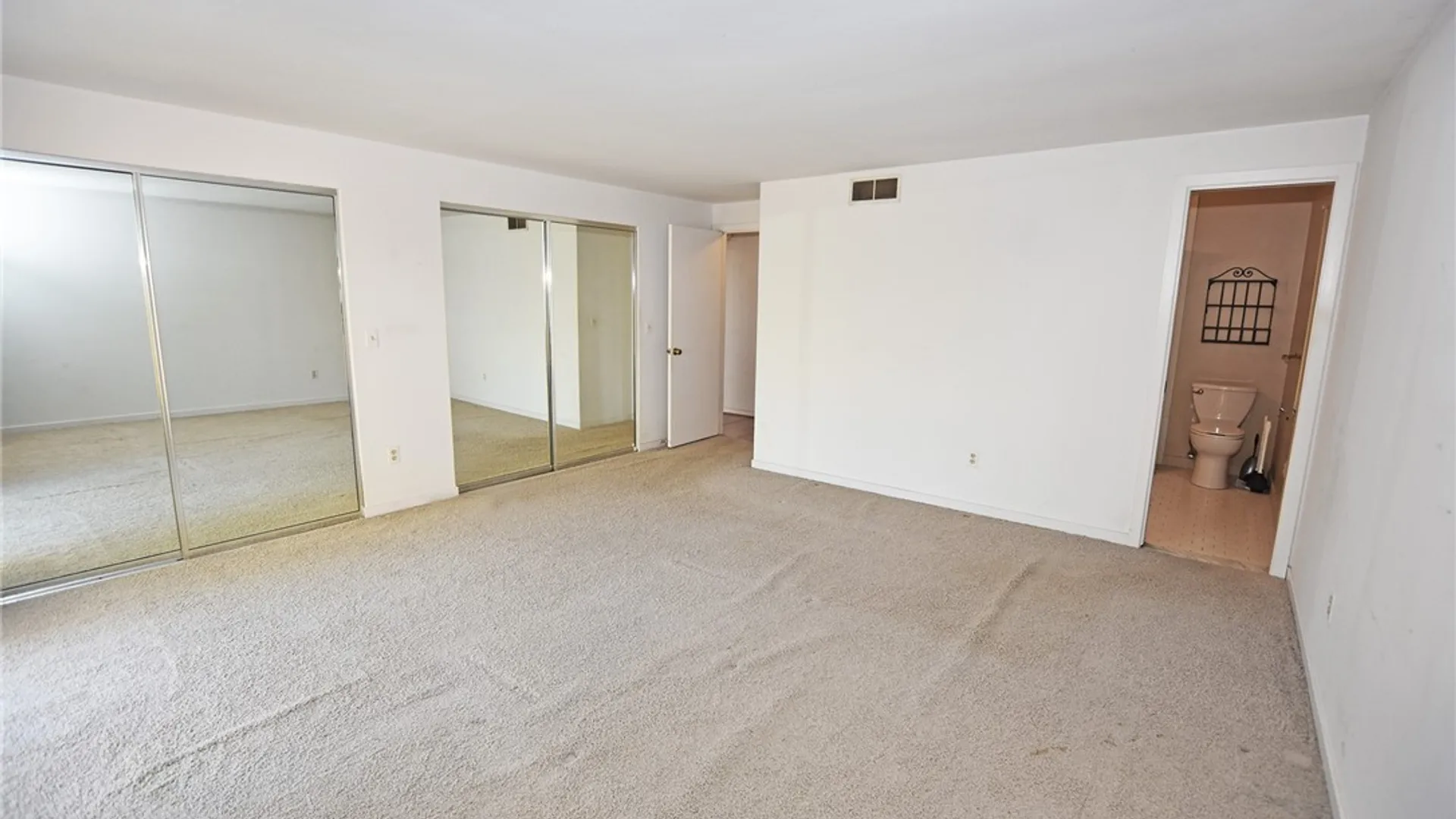 Property at 437 High Street Extension, Perinton, NY 14450 10