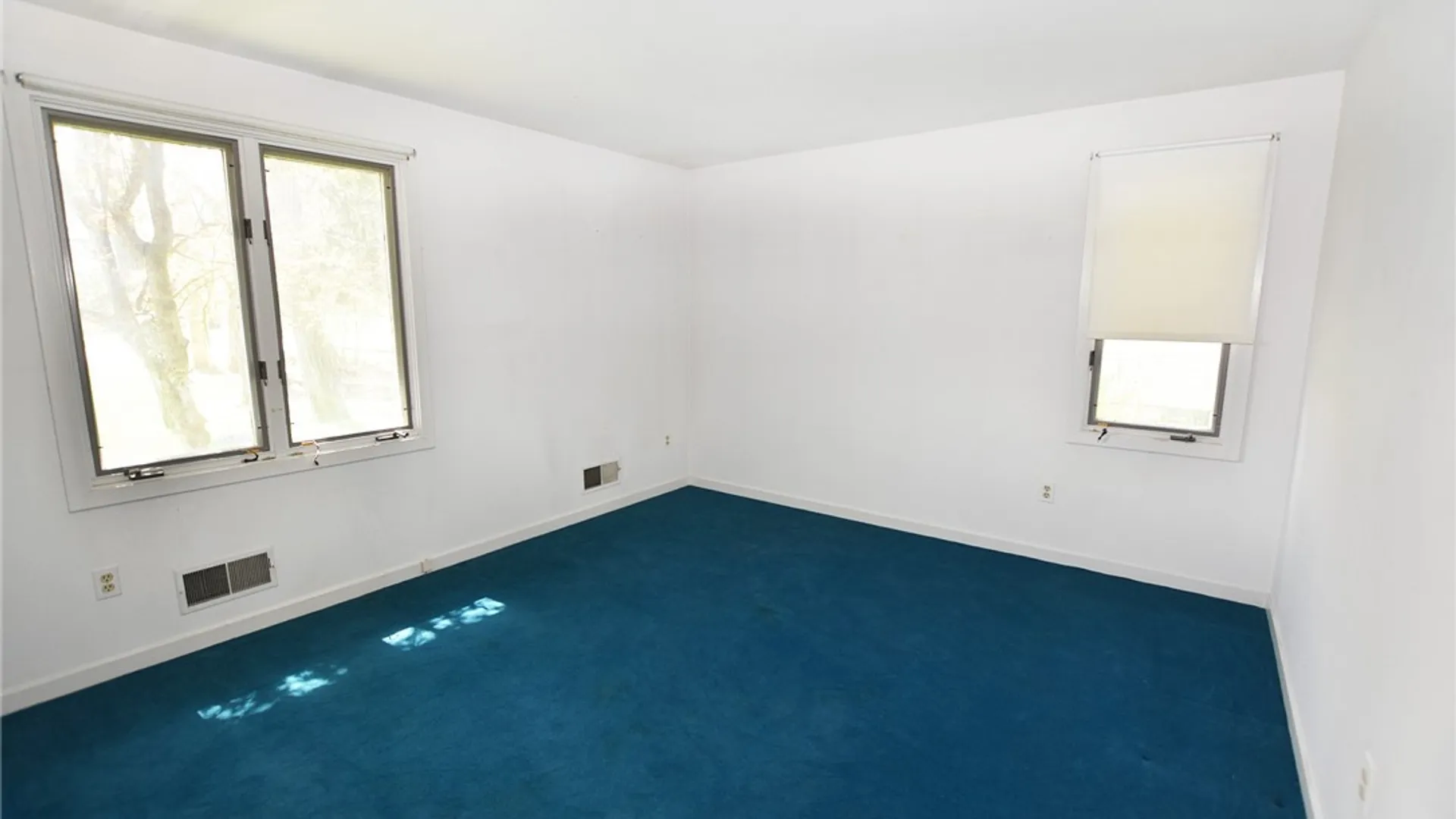 Property at 437 High Street Extension, Perinton, NY 14450 12