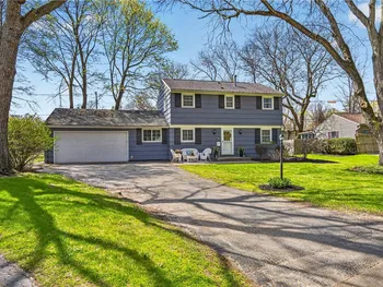 340 Village Lane, Brighton, NY 14610