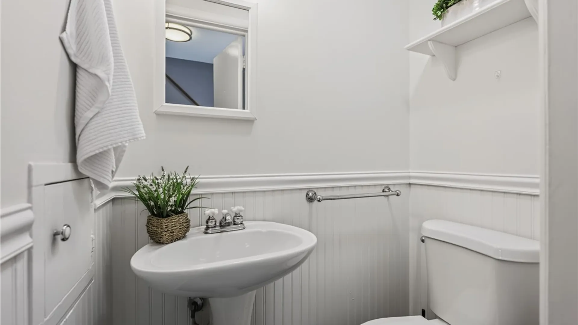 Property at 340 Village Lane, Brighton, NY 14610 21