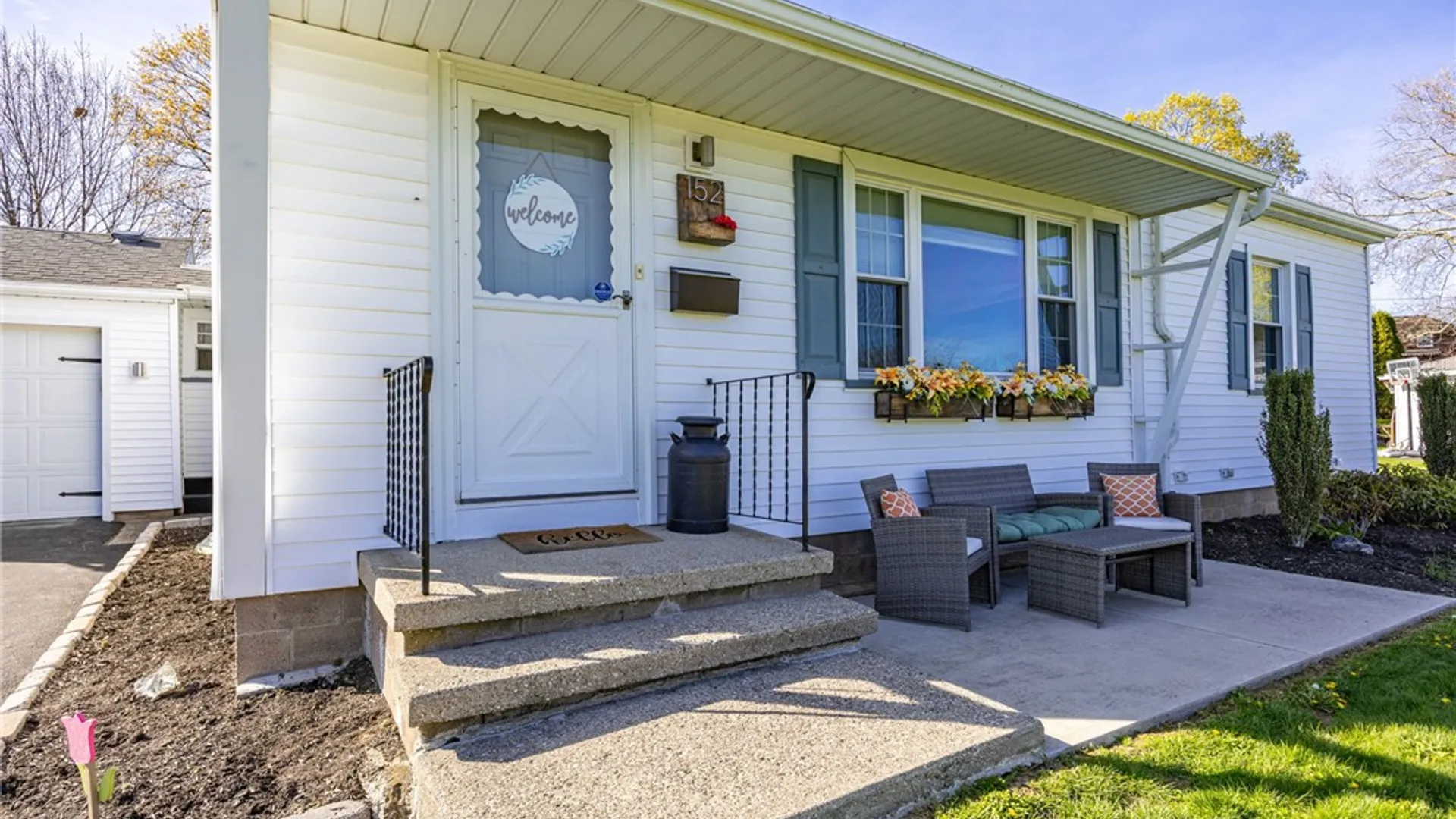 Property at 152 Ingomar Drive, Greece, NY 14612 3