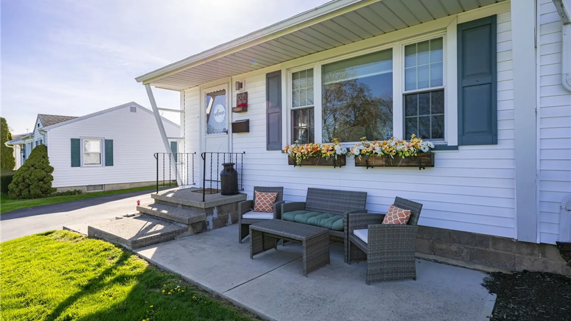 Property at 152 Ingomar Drive, Greece, NY 14612 4