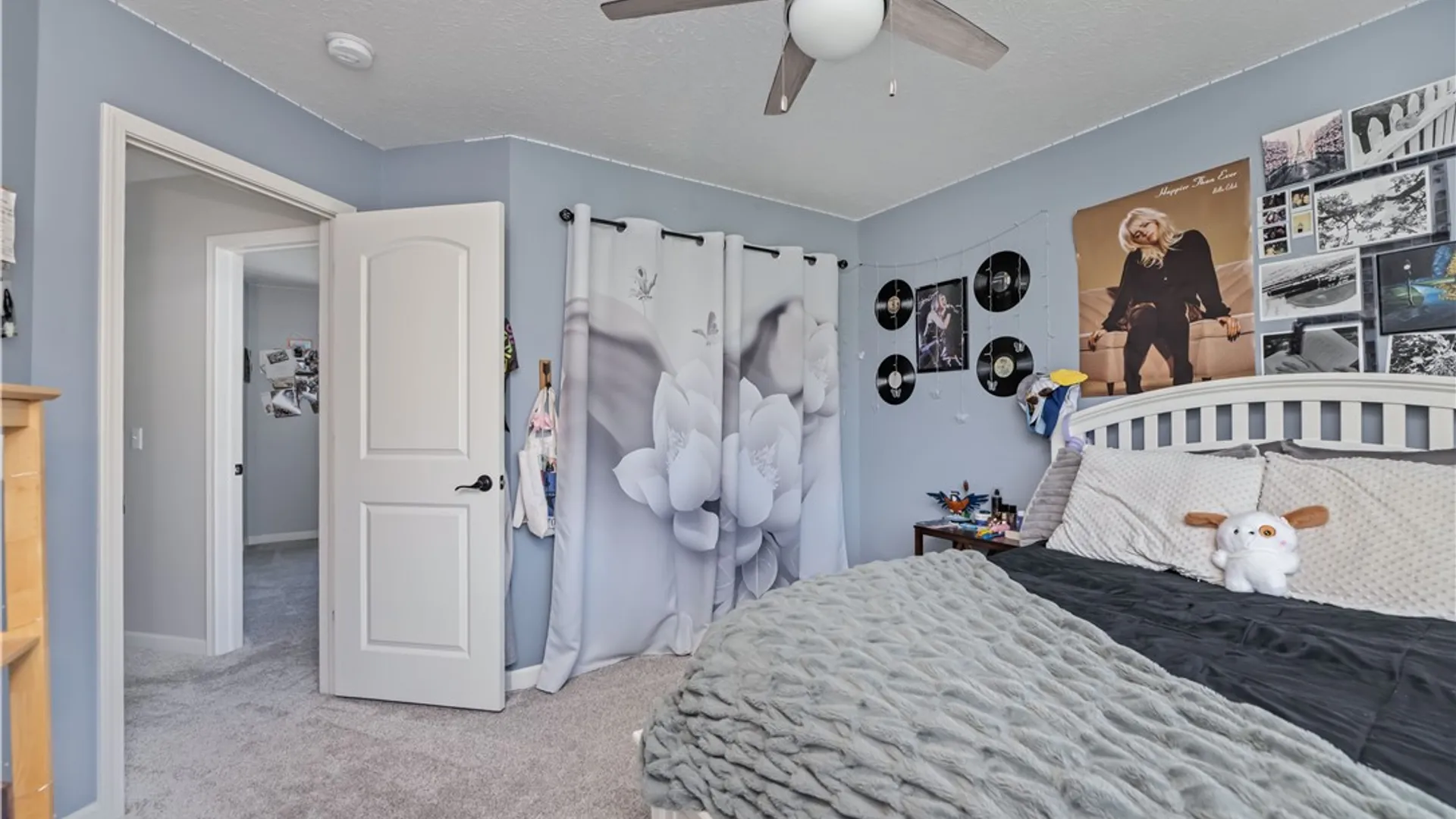 Property at 2 Calebs Trl, Parma, NY 14559 26