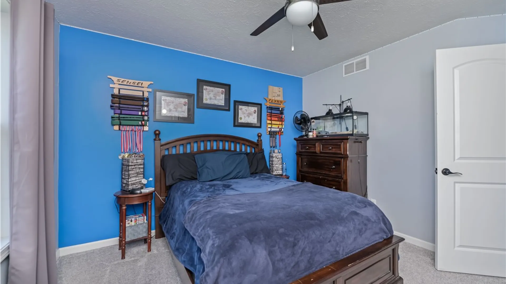 Property at 2 Calebs Trl, Parma, NY 14559 29