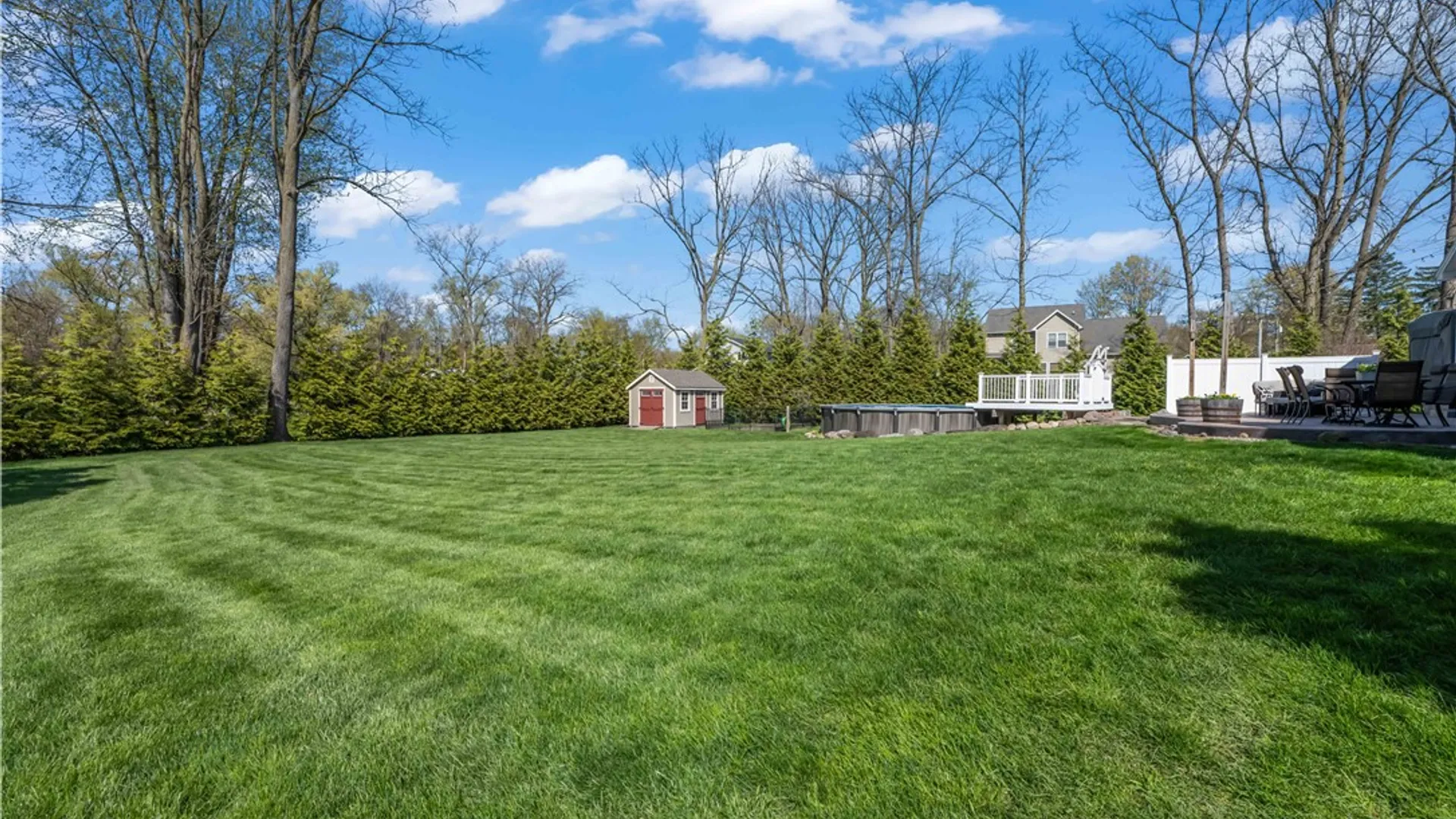 Property at 2 Calebs Trl, Parma, NY 14559 43