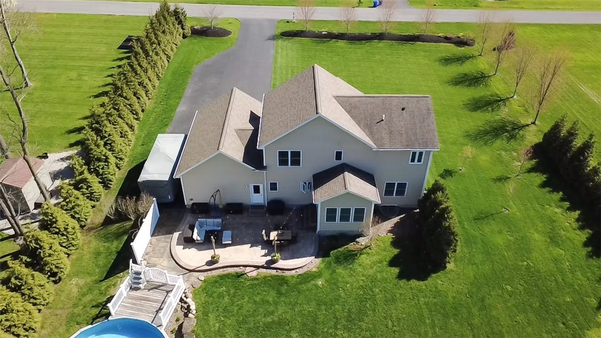 Property at 2 Calebs Trl, Parma, NY 14559 48