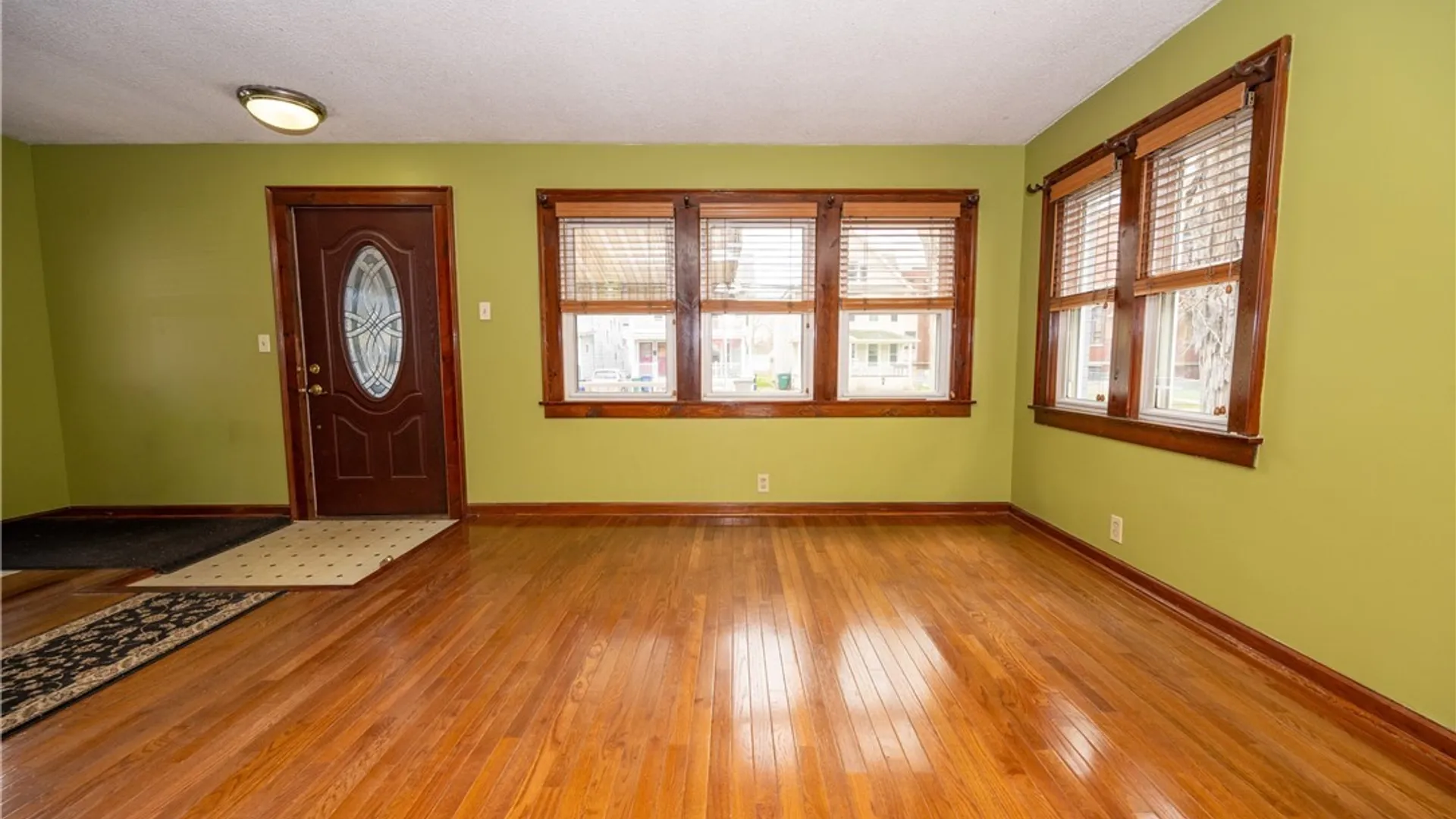 Property at 60 Indian Church Road, Buffalo, NY 14210 18
