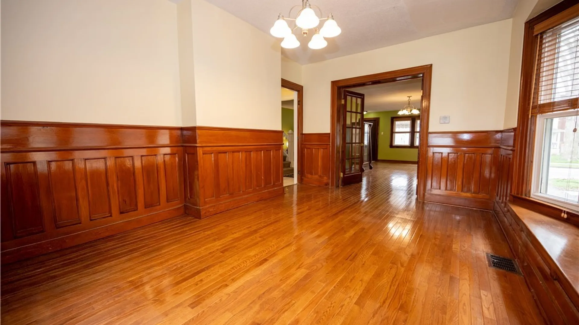 Property at 60 Indian Church Road, Buffalo, NY 14210 25