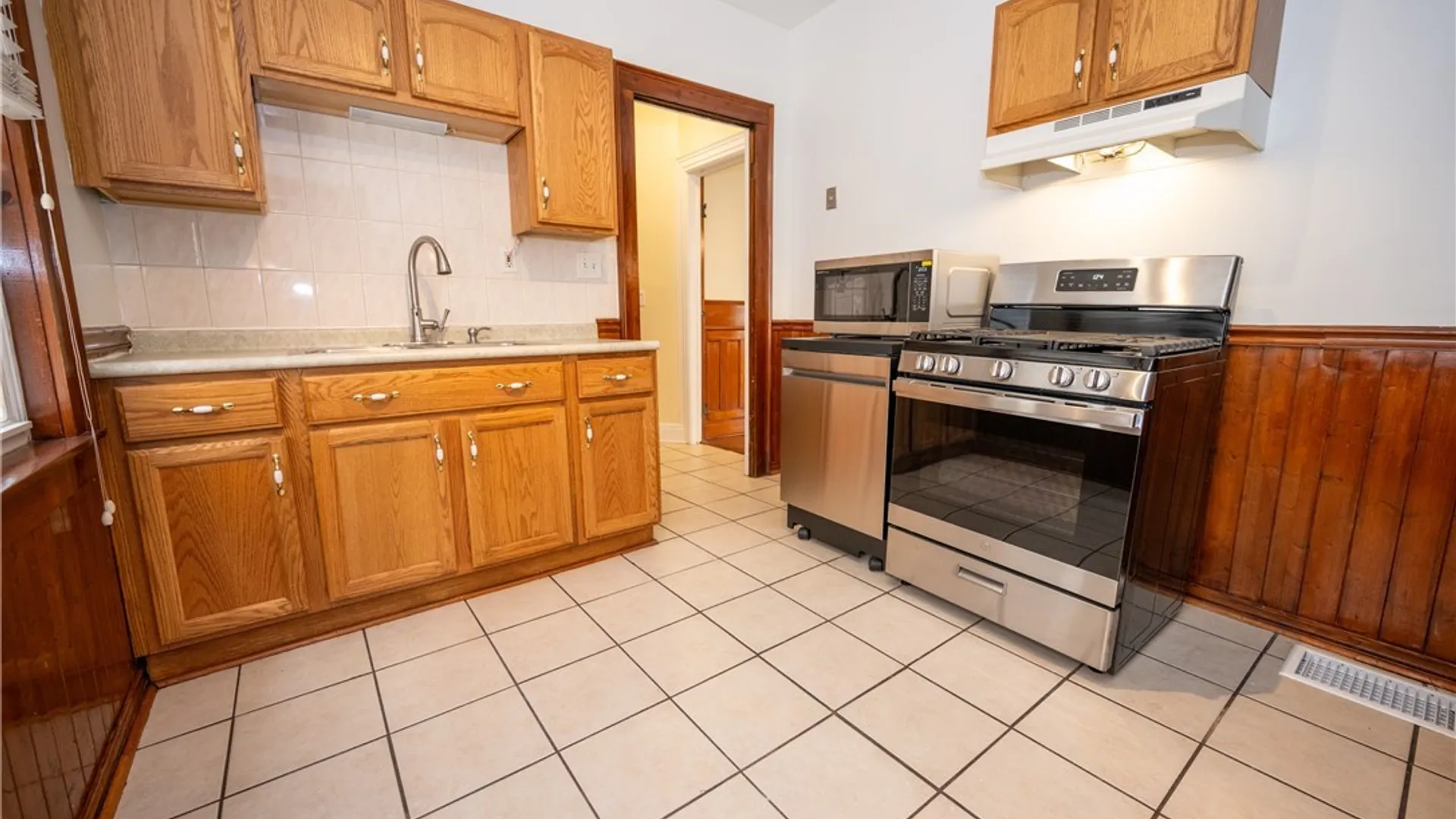 Property at 60 Indian Church Road, Buffalo, NY 14210 27