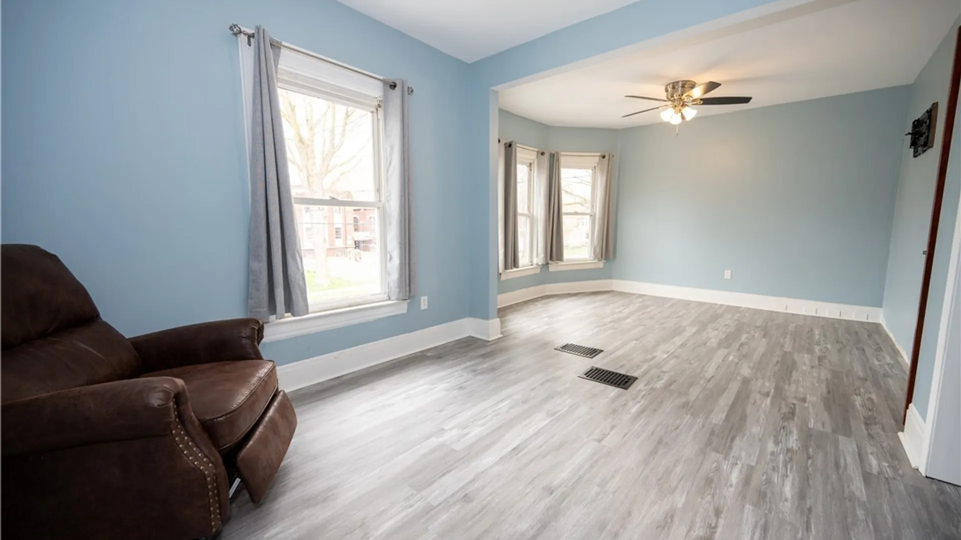 Property at 60 Indian Church Road, Buffalo, NY 14210 34