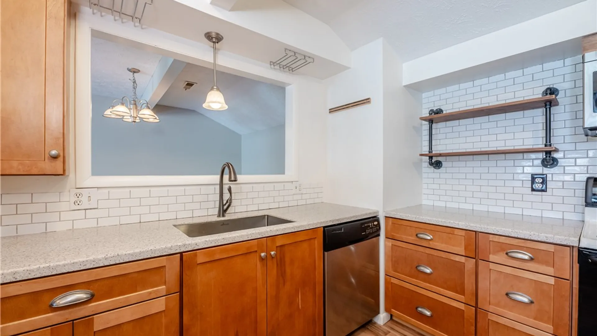 Property at 9 High Gate, Perinton, NY 14450 10