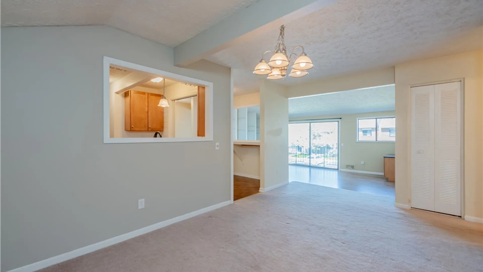 Property at 9 High Gate, Perinton, NY 14450 14