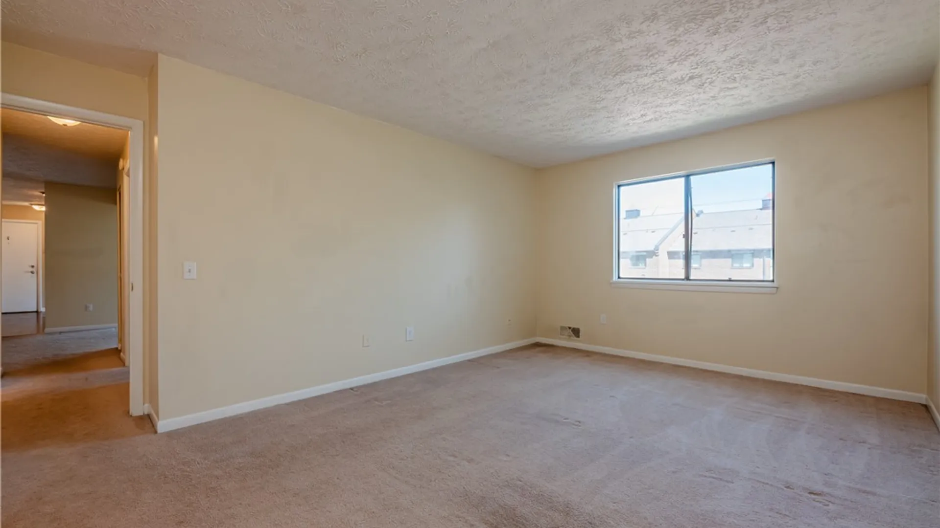 Property at 9 High Gate, Perinton, NY 14450 28