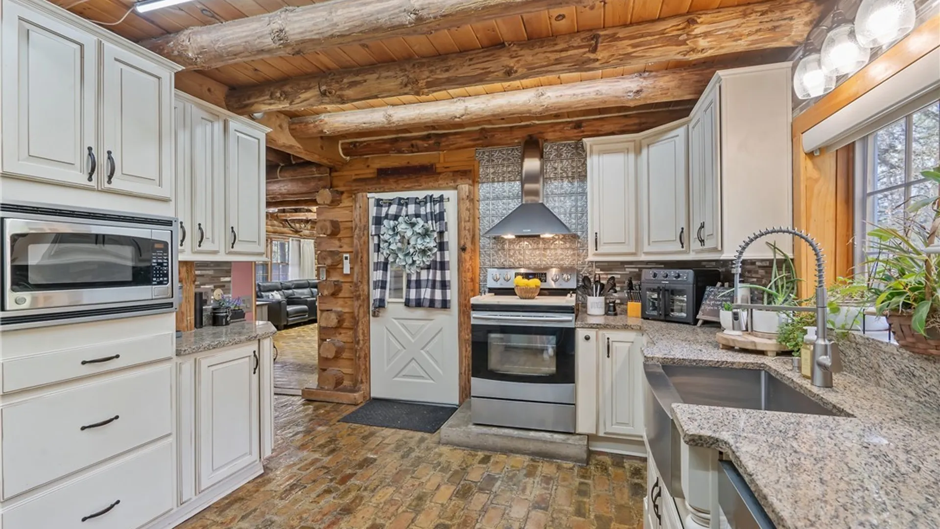 Property at 3700 Hayes Road, Lysander, NY 13027 14