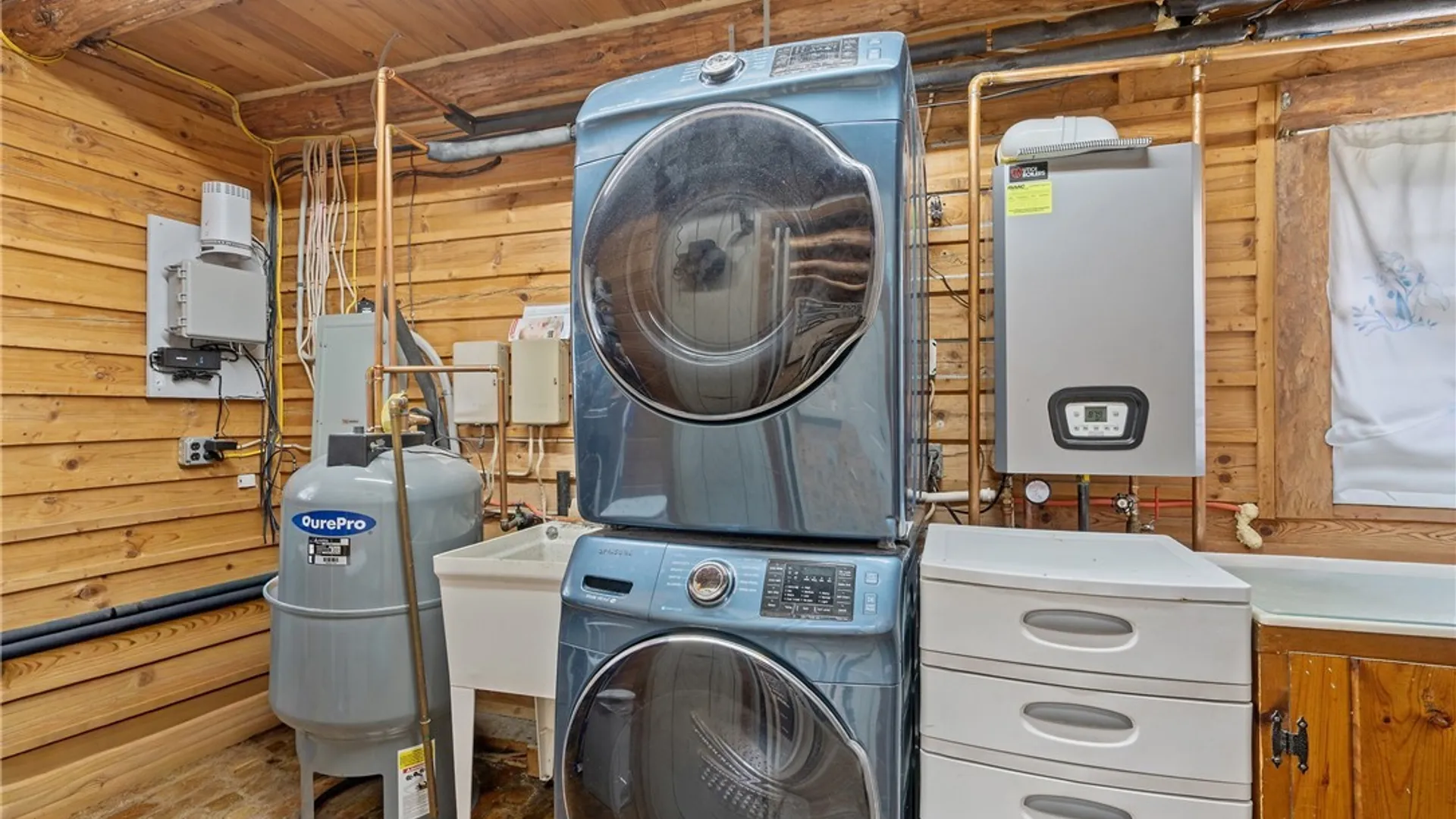 Property at 3700 Hayes Road, Lysander, NY 13027 17