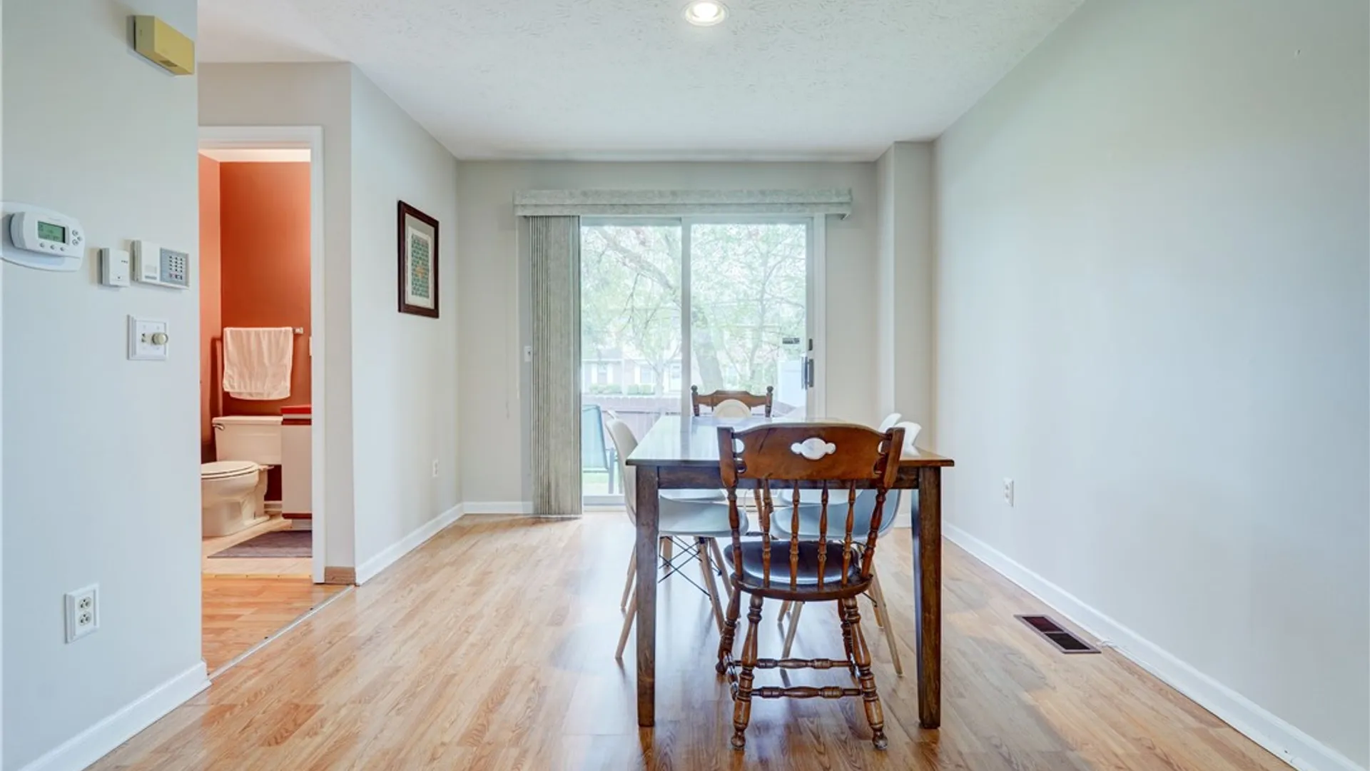 Property at 101 Branchwood Lane, Brighton, NY 14618 12
