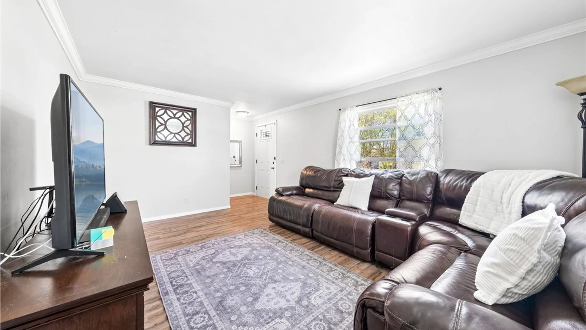 Property at 181 Leonard Rd, Greece, NY 14616 11