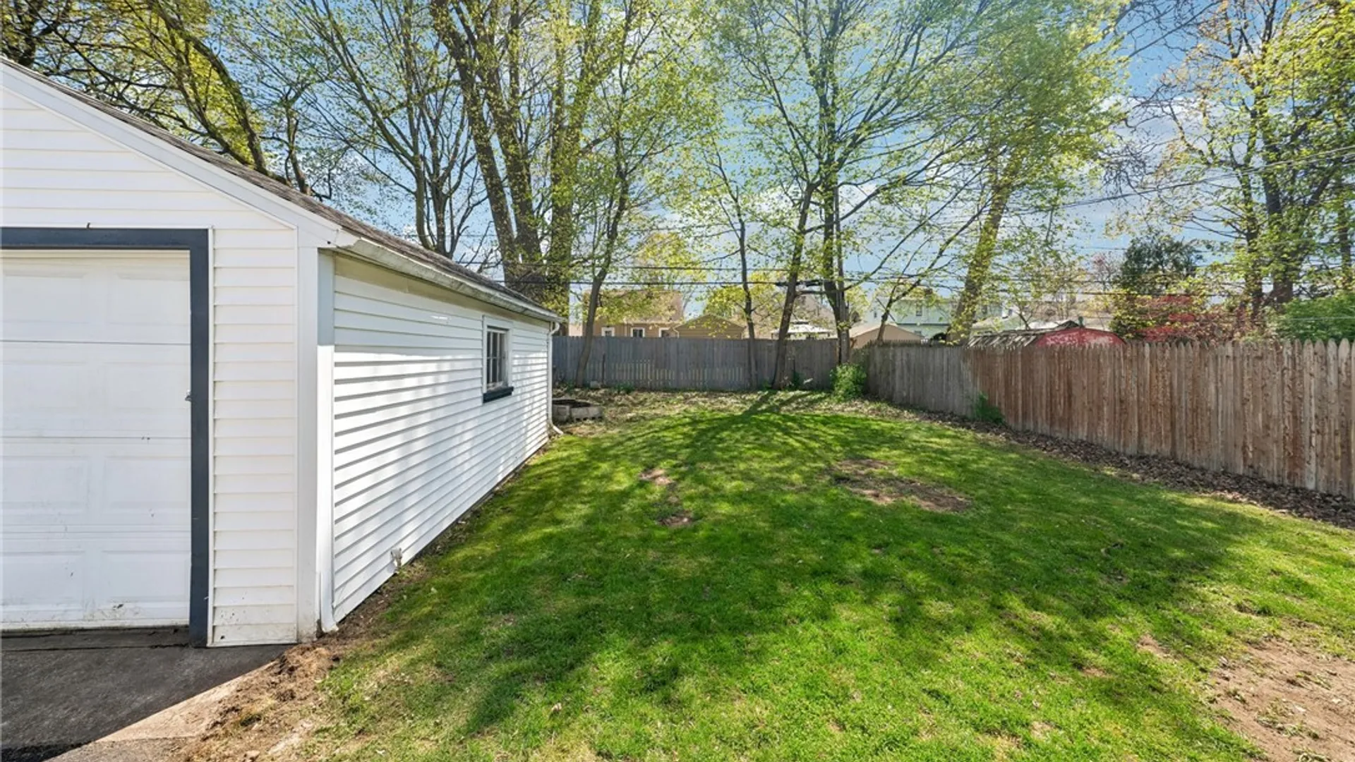 Property at 181 Leonard Rd, Greece, NY 14616 25