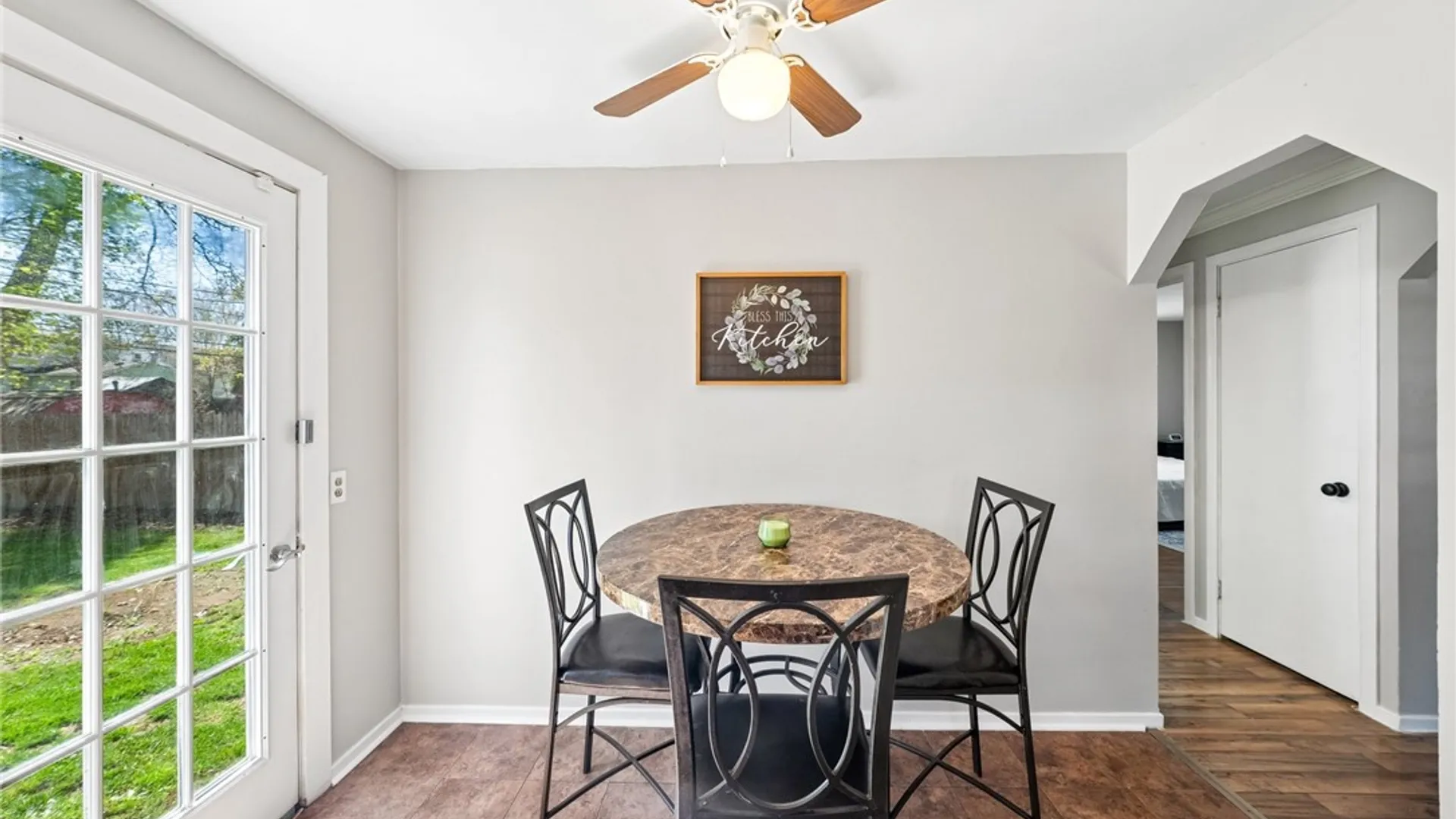 Property at 181 Leonard Rd, Greece, NY 14616 9