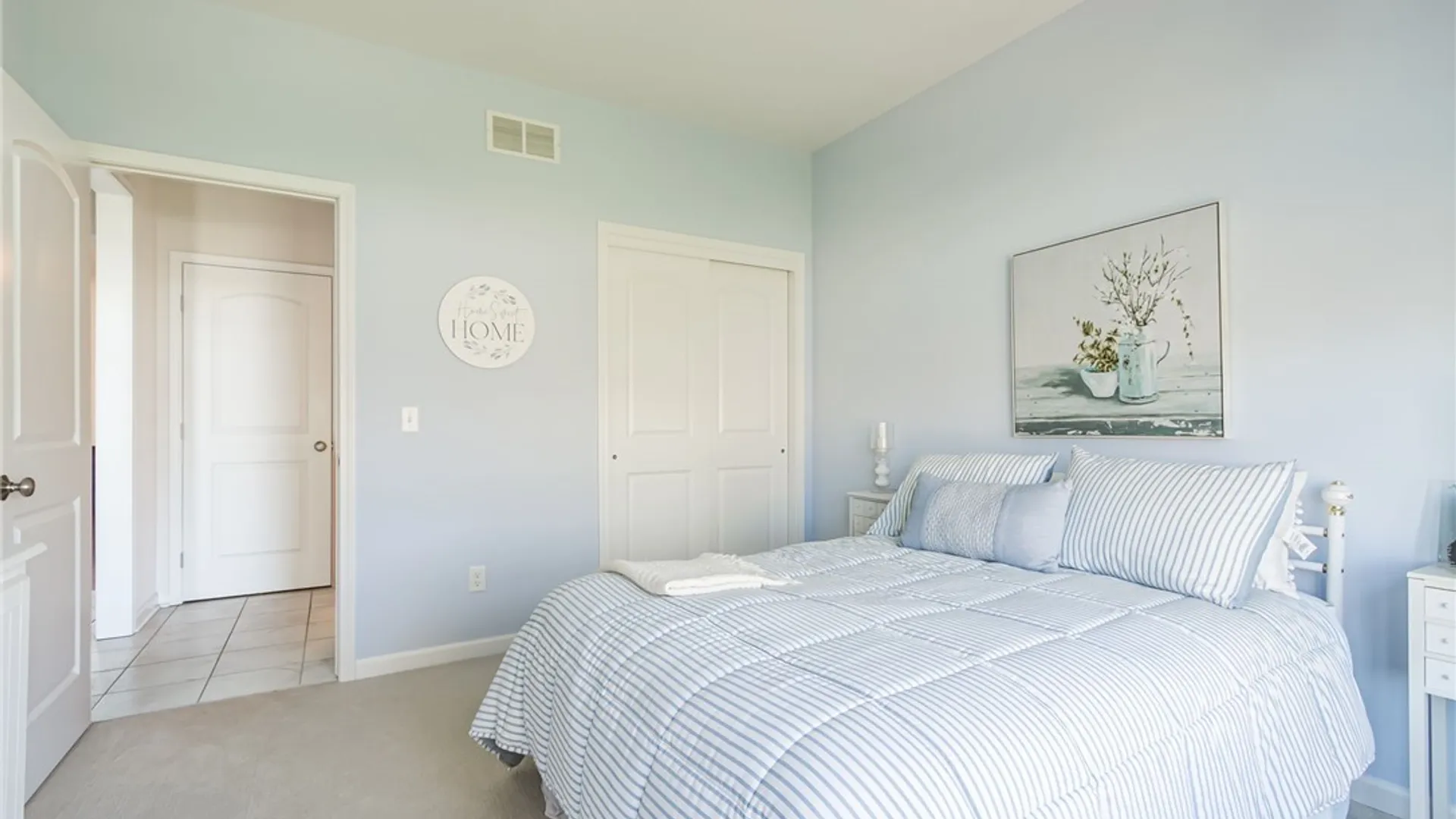 Property at 159 Thames Drive, Henrietta, NY 14588 28