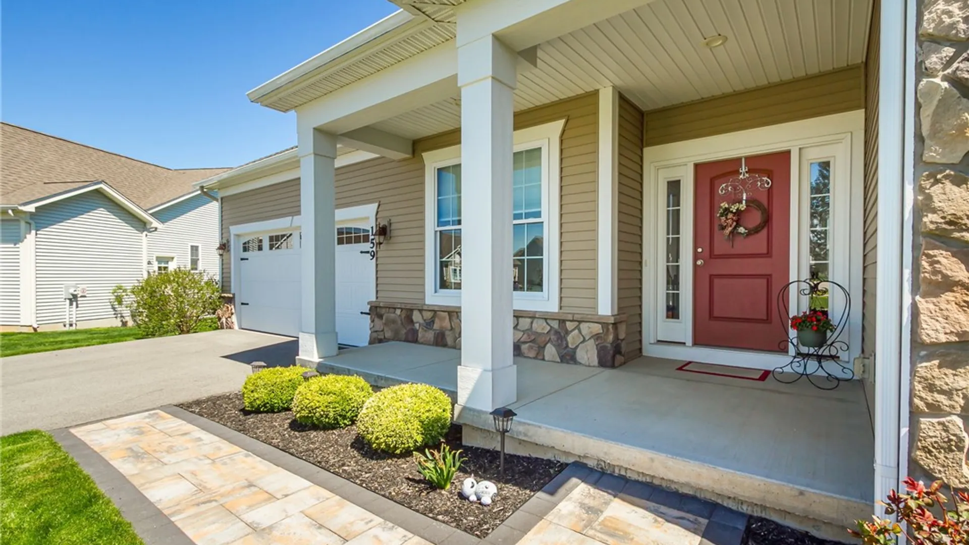 Property at 159 Thames Drive, Henrietta, NY 14588 4