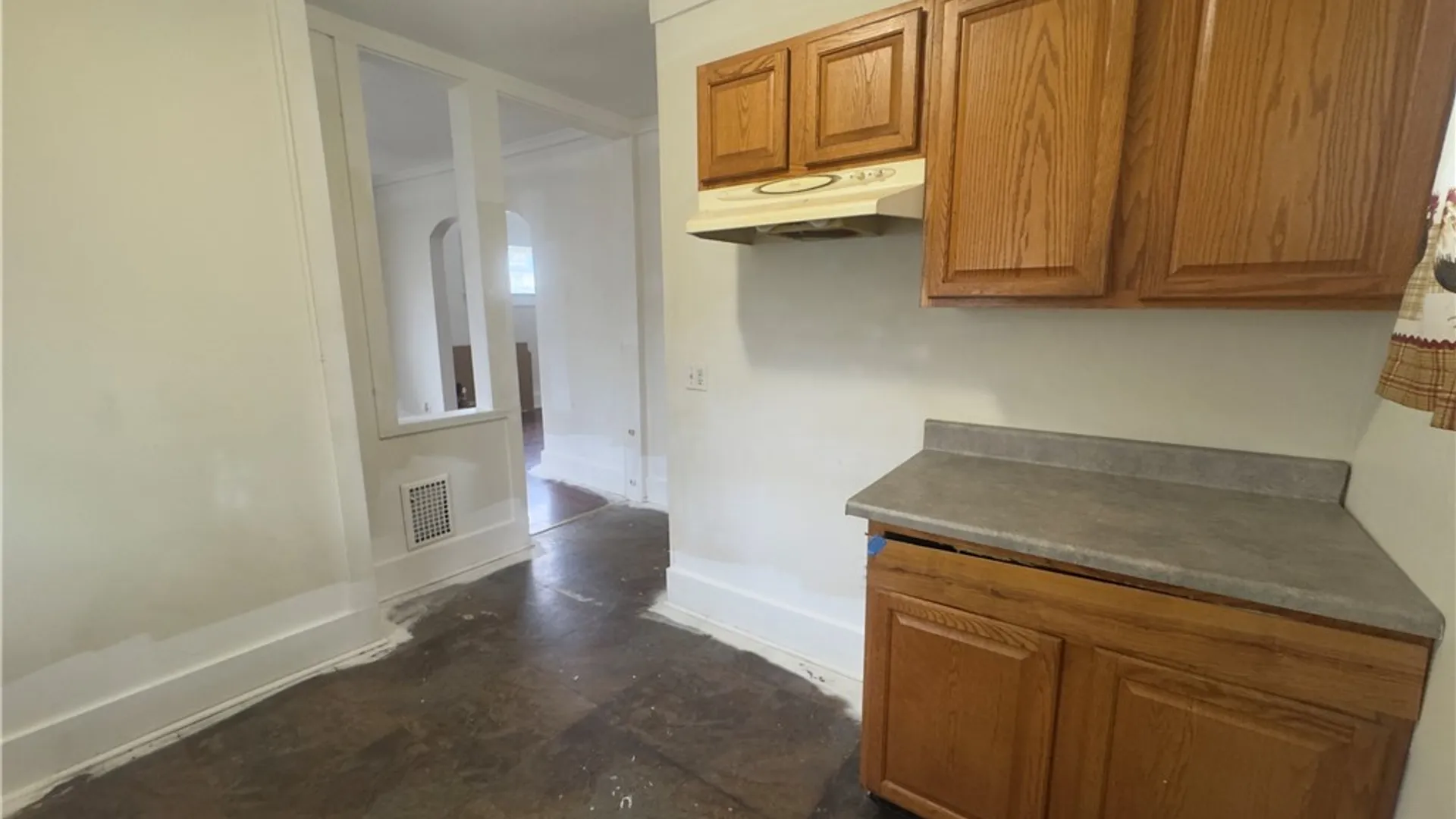 Property at 167 Salina St, Rochester, NY 14619 13