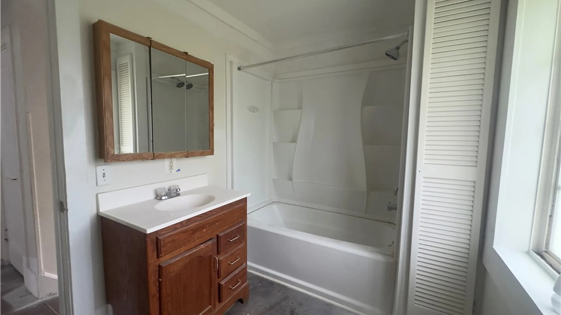 Property at 167 Salina St, Rochester, NY 14619 15