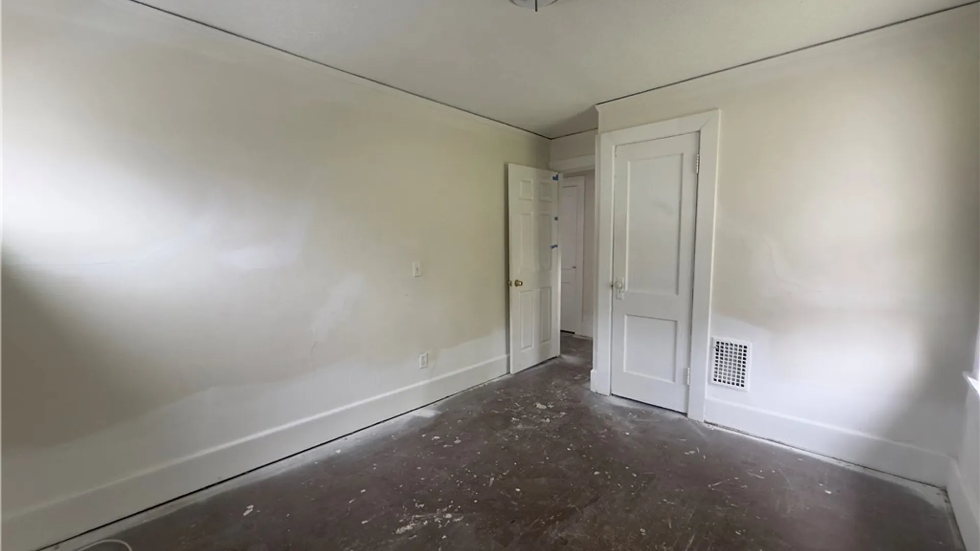 Property at 167 Salina St, Rochester, NY 14619 17