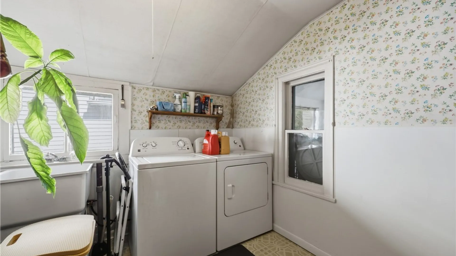 Property at 23 Ransom Street, North Tonawanda, NY 14120 14